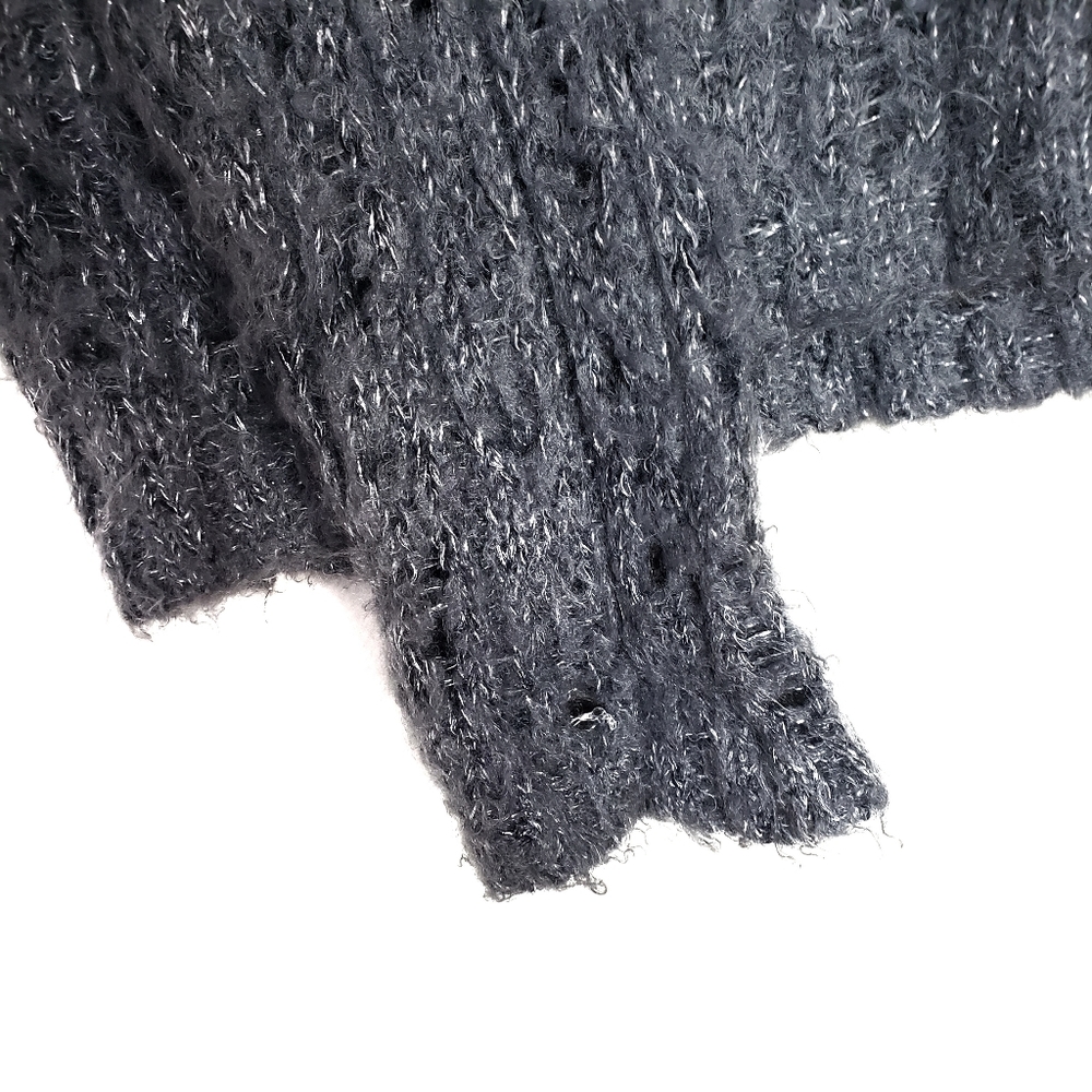 Pieces by Kensie Open Knit Gray & Silver Sweater M - Picture 3 of 5